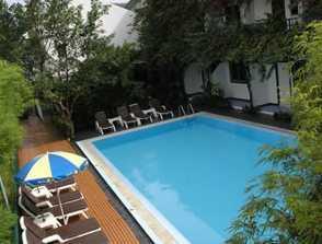 Kamala Beach Inn Phuket Exterior foto